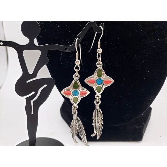 Silver-tone Turquoise Star Earrings Jewelry - Silver-tone and Turquoise Green/Red Star w/Feathers Earrings - 3" inches